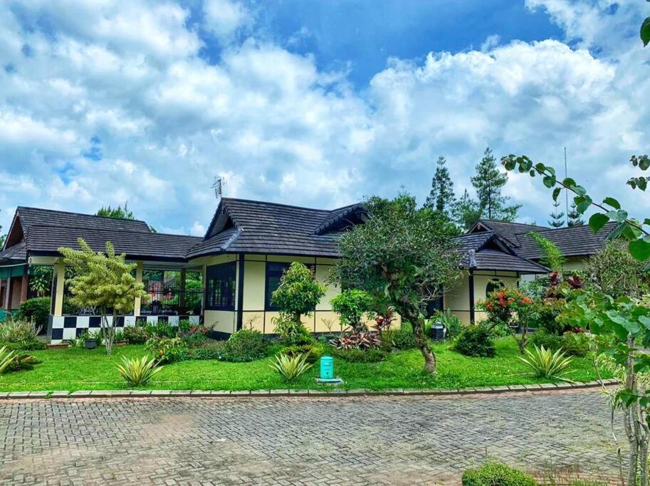 Designer Villa Osaka プンチャック エクステリア 写真