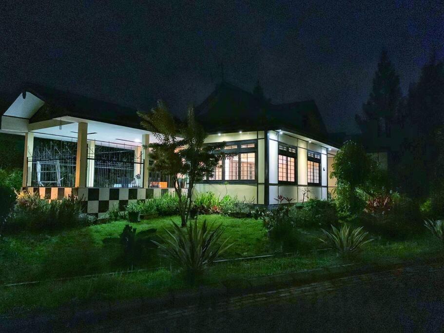 Designer Villa Osaka プンチャック エクステリア 写真